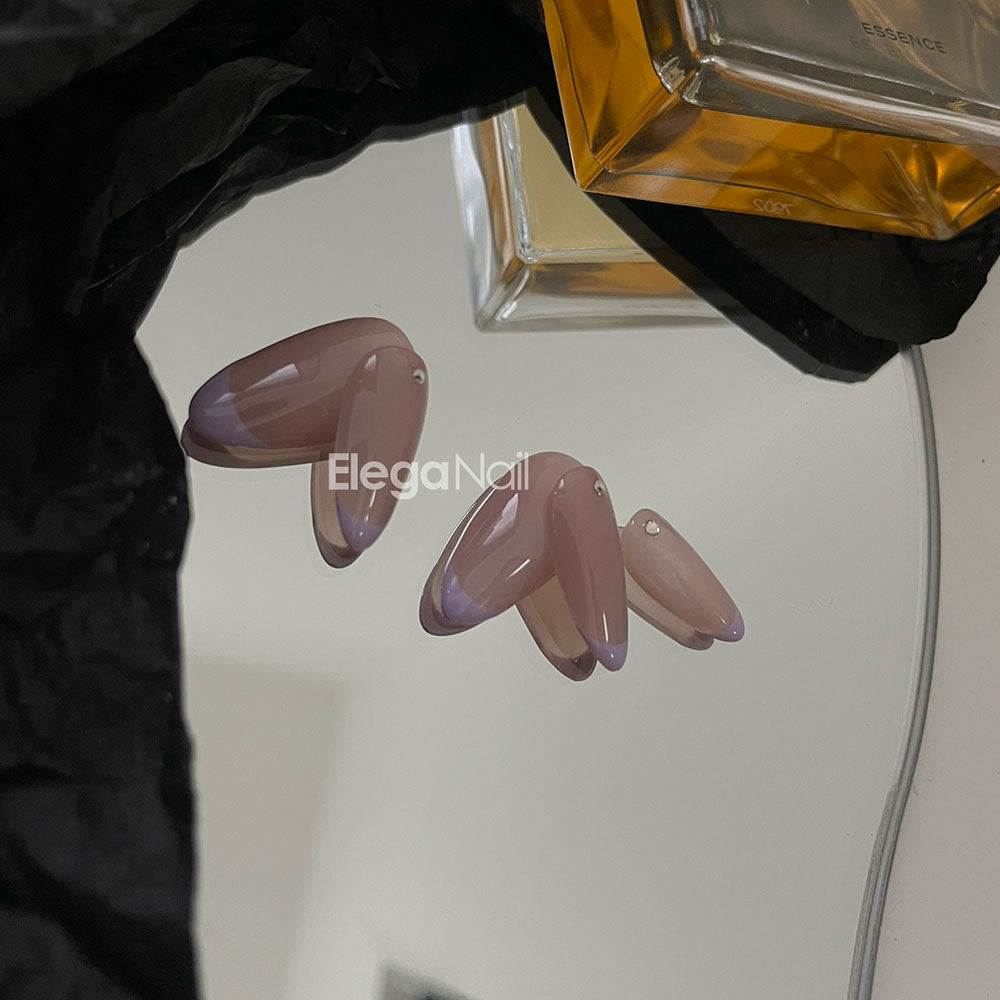 Violet / فيوليت