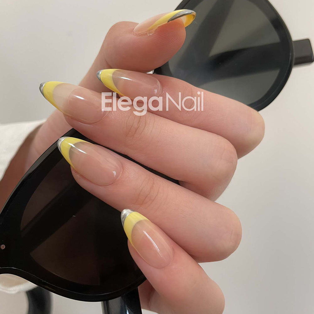 Belle / بيلي