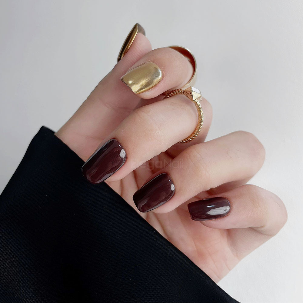 Dark gold /ذهب الظلام