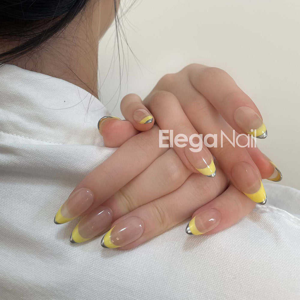 Belle / بيلي