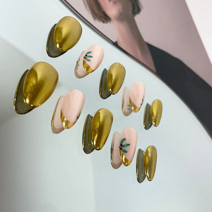 Queen's / الملكة