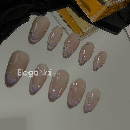 Hackmanite /حجر هاكمانايت